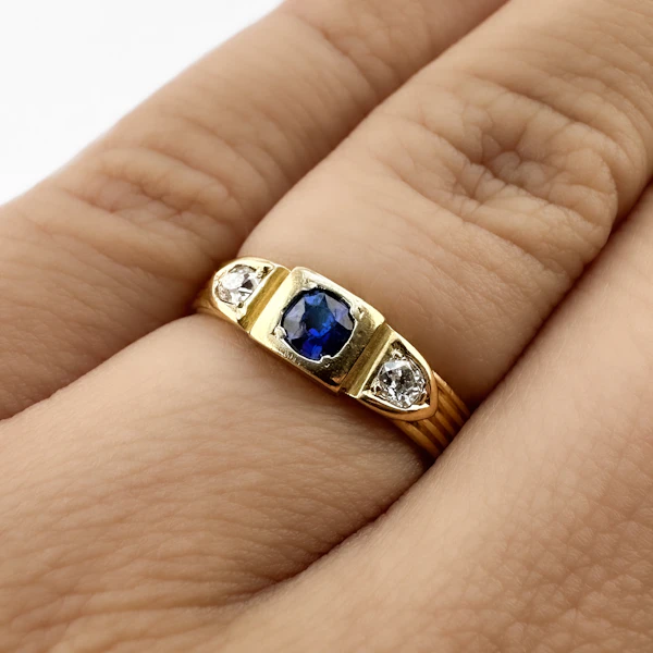 Edwardian Ceylon Sapphire & Diamond Gypsy Ring - Saddingtons Jewellery Stand 375 - image 5