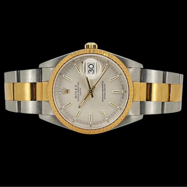 ROLEX OYSTER PERPETUA DATE 34mm STEEL/GOLD UNPOLISHED MINT ca 2002 - 15233 - image 4