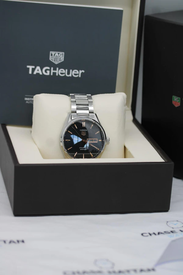 TAG Heuer Carrera Calibre 5 WAR201C - image 11
