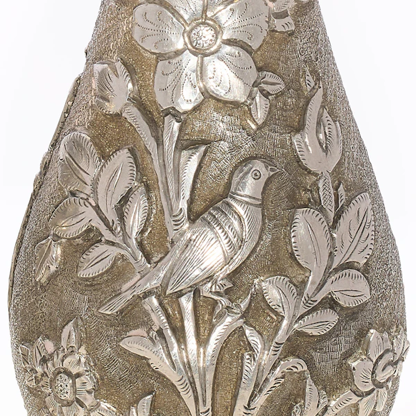 A pair of (Qajar period) silver flower vases, made in Isfahan or Shiraz, late 19th or early 20th century. - image 3