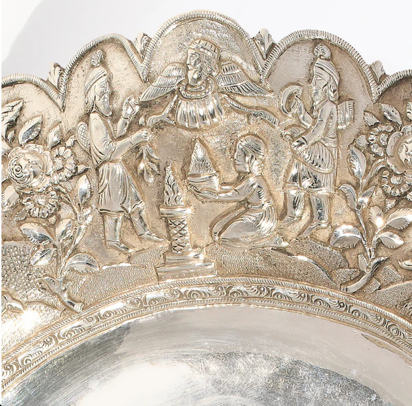 An antique silver "swing-handled" offering bowl / basket, late 19th to early 20th century - image 3