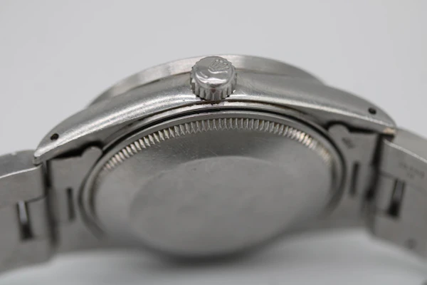 Rolex Oyster Perpetual Date 15010 - image 2