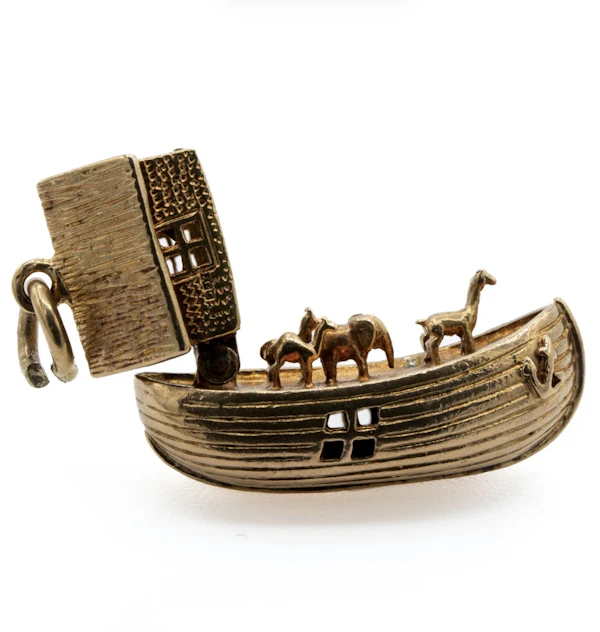 Opening Noah’s Arc Charm- Spectrum Antiques - image 2