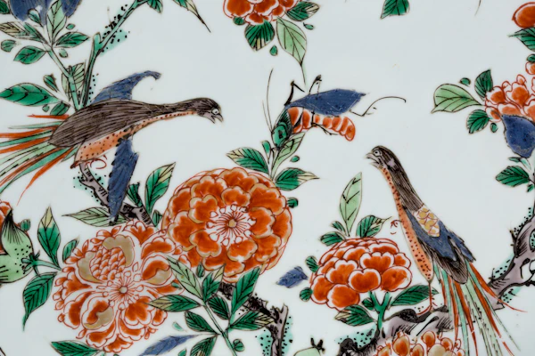 A Large Famille Verte Piecrust Dish - image 3