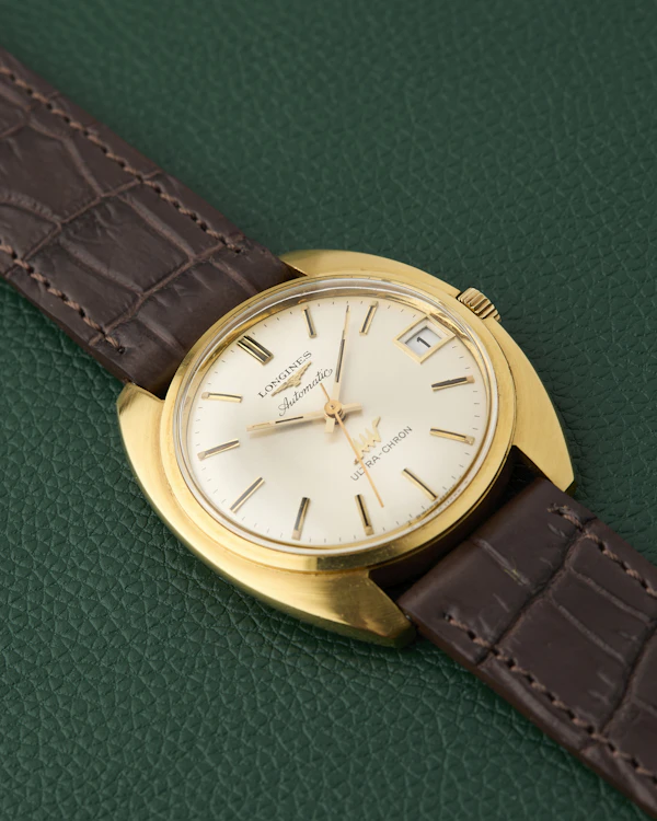 Longines Ultra-Chron Ref. 8382A Automatic 18K Dress Watch - image 7