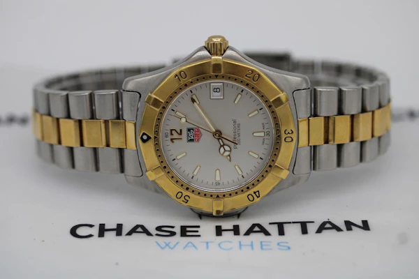 TAG Heuer Professional WK1120-0 - image 5