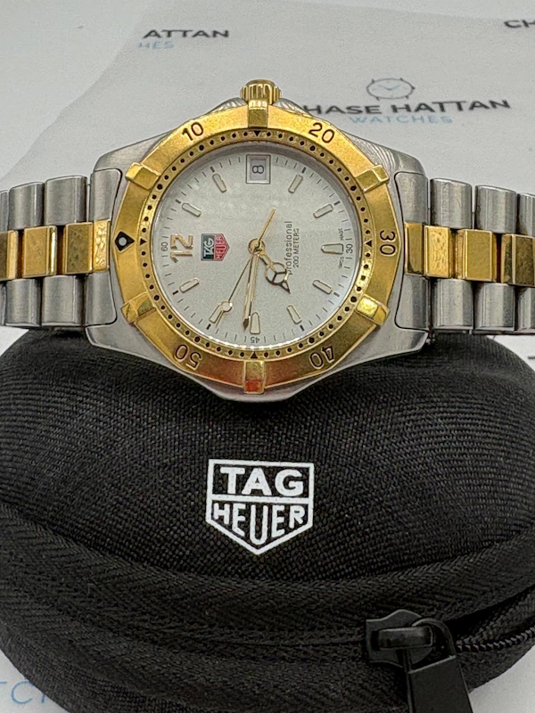 TAG Heuer Professional WK1120-0 - image 9