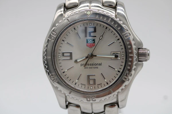 TAG Heuer Link WT1214 – 36mm – Quartz – Circa 2000 - image 8