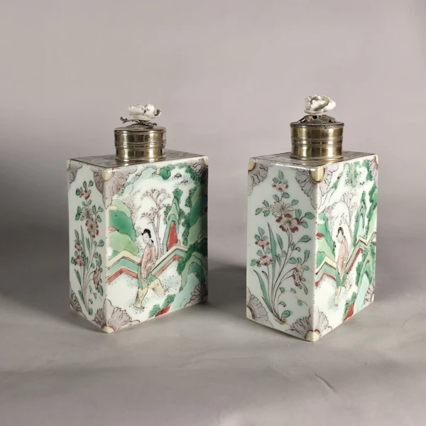 Pair of Chinese famille verte tea caddies, Kangxi (1662-1722) - image 9