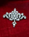 A very fine High Carat Yellow Gold, Silver Tipped, 4.50 Carat Old Mine Cut Diamond Brooch. English Circa 1830 - William IV - image 1