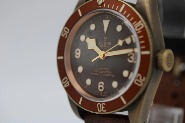 Tudor Black Bay Bronze 79250BM - image 6