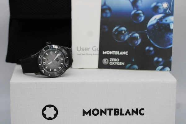 Montlblanc 1858 134017 Iced Sea - image 2