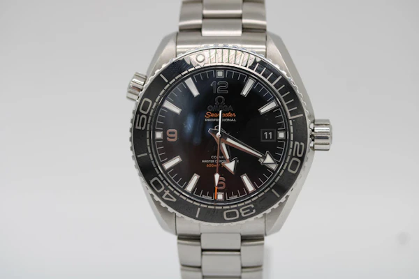 Omega Seamaster Planet Ocean 215.30.44.21.01.001 - image 7