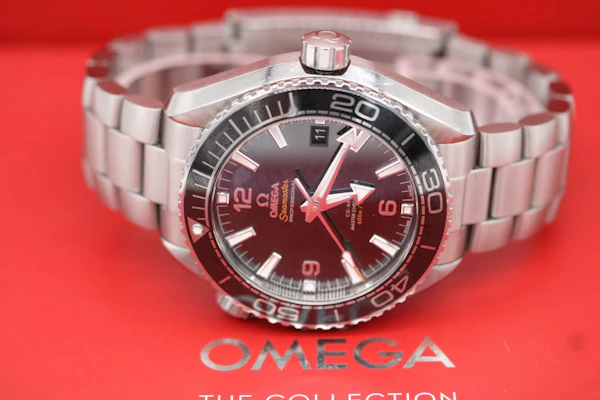 Omega Seamaster Planet Ocean 215.30.44.21.01.001 - image 5