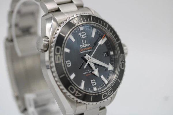 Omega Seamaster Planet Ocean 215.30.44.21.01.001 - image 10