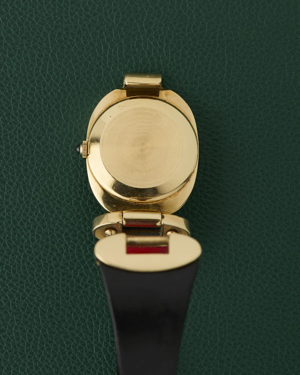 Corum Love Bond Ref. 57310C11 Exotic Feather Dial 18K Yellow Gold - image 7