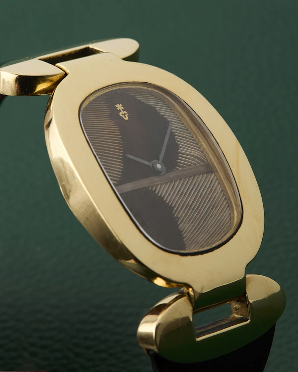 Corum Love Bond Ref. 57310C11 Exotic Feather Dial 18K Yellow Gold - image 9