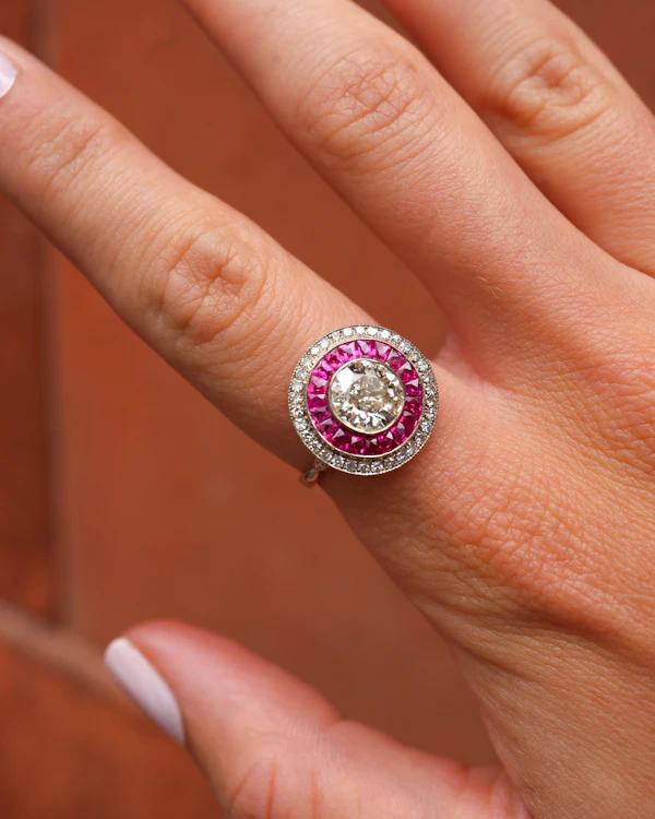 Lovely Diamond And Ruby 18ct White Gold Ring at Deco&Vintage Ltd - image 2