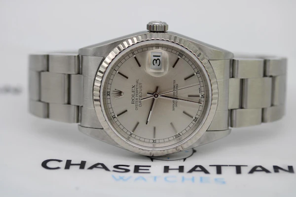 Rolex Datejust 16234 – Silver Dial – Full Set – 2002 - image 5