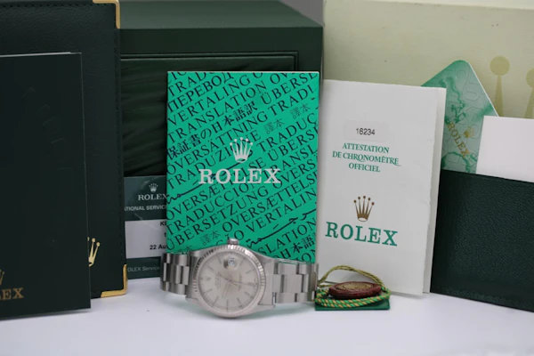 Rolex Datejust 16234 – Silver Dial – Full Set – 2002 - image 11