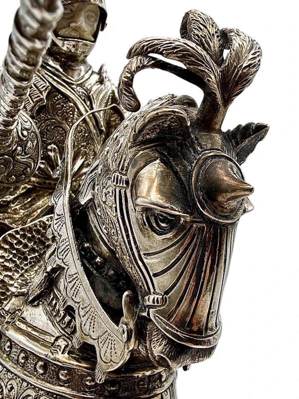 Early 20th Century continental silver knight on a horse. - image 8