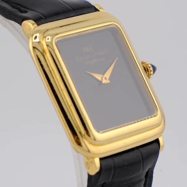 IWC Tank Style Onyx Dial 18k Gold - image 2