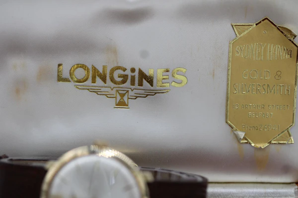 Longines 9ct Vintage Watch Original Box New Strap - image 9