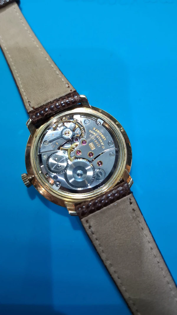 Longines 9ct Vintage Watch Original Box New Strap - image 12