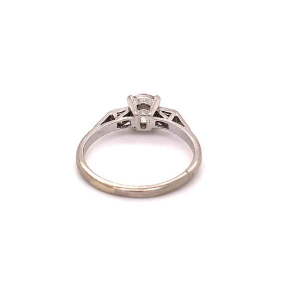 'Oval cut' diamond Art Deco Ring ca. 1920-35 - image 6