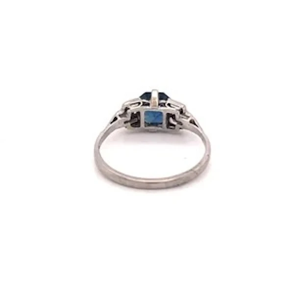 Pretty, Natural Sapphire and Diamond Art Deco Ring Ca 1920-35 - image 6