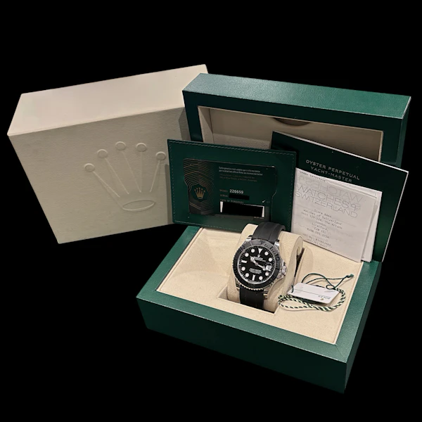 ROLEX YACHT-MASTER OYSTERFLEX 42mm WHITE GOLD FULL SET 2022 UK WATCH - 226659 - image 6