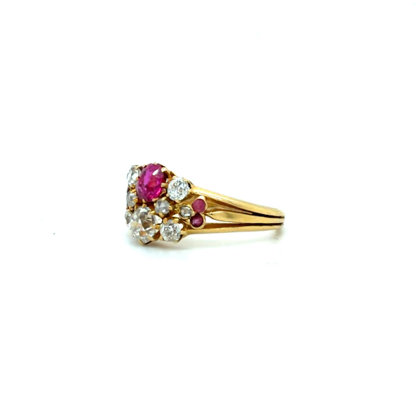 A Bright and Vibrant Burma Ruby and 'Old Cut' Diamond Edwardian Ring - image 8