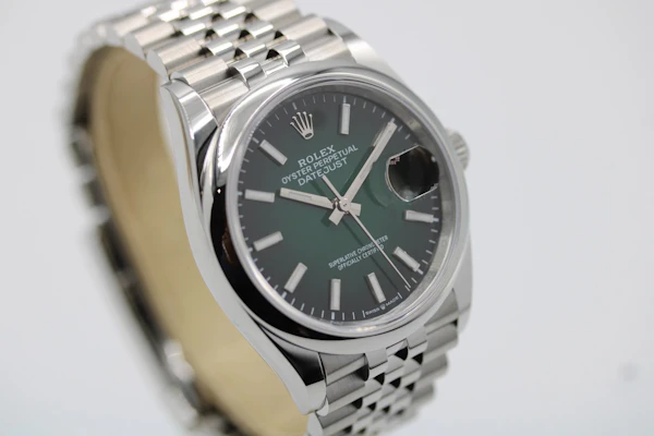 Rolex Datejust 126200 Green Ombré Dia - image 4