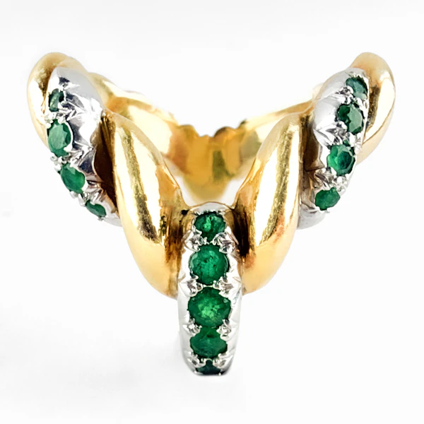 Kutchinsky 1975 Twisted V-Shaped Emerald Ring - Saddingtons Jewellery Stand 375 - image 1