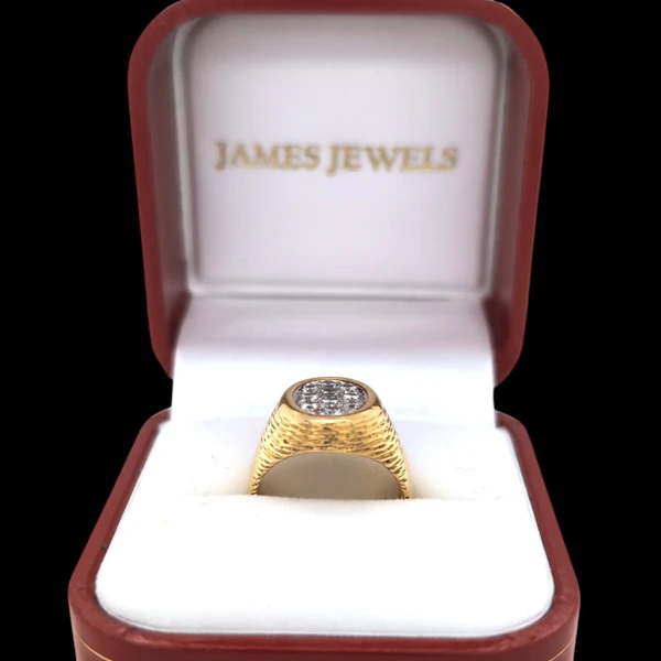 Vintage Kutchinsky Diamond Signet Ring. - image 1