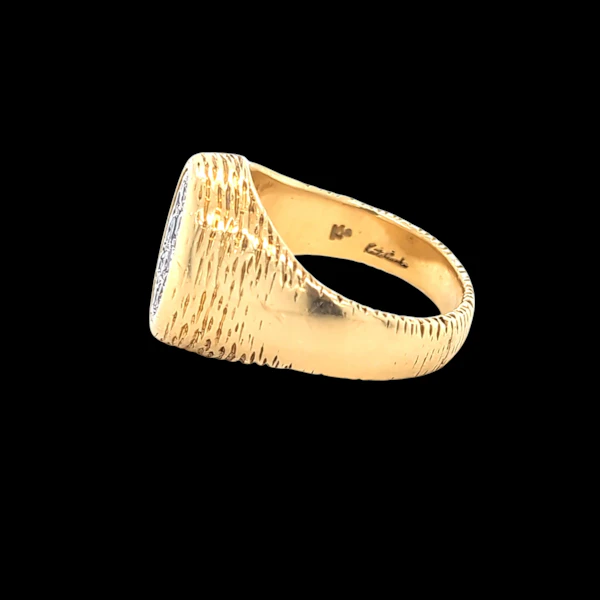 Vintage Kutchinsky Diamond Signet Ring. - image 4