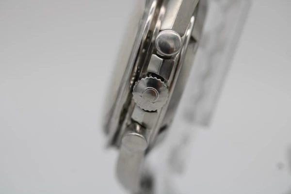 Omega Speedmaster 35705000 - image 9