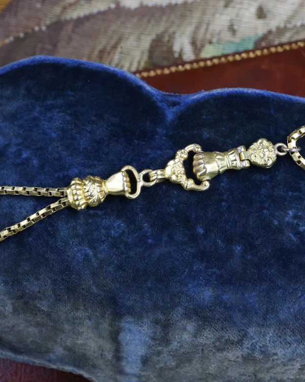 Downstairs at Grays: An exceptional example of a French (marked) 18ct Yellow Gold Double Slide Long Guard Chain Circa 1830 - image 6