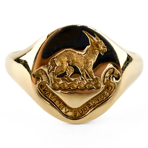 1918 Lynx & Motto Intaglio Signet Ring - Saddingtons Jewellery Stand 375 - image 3