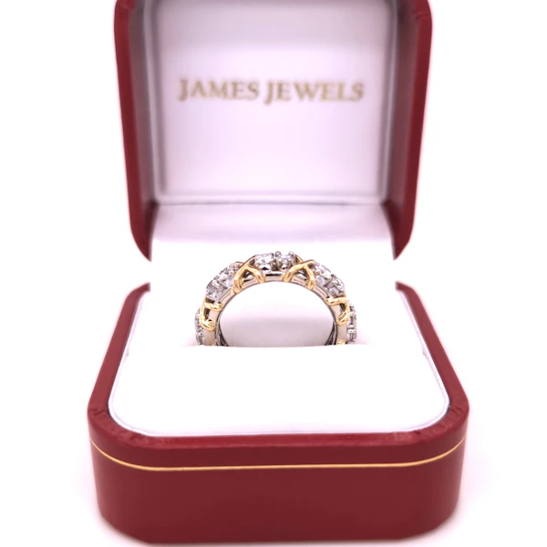 Diamond Eternity Ring. - image 3