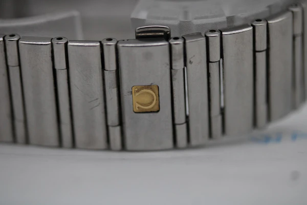 Omega Constellation 50th Anniversary 1504.35.00 - image 8