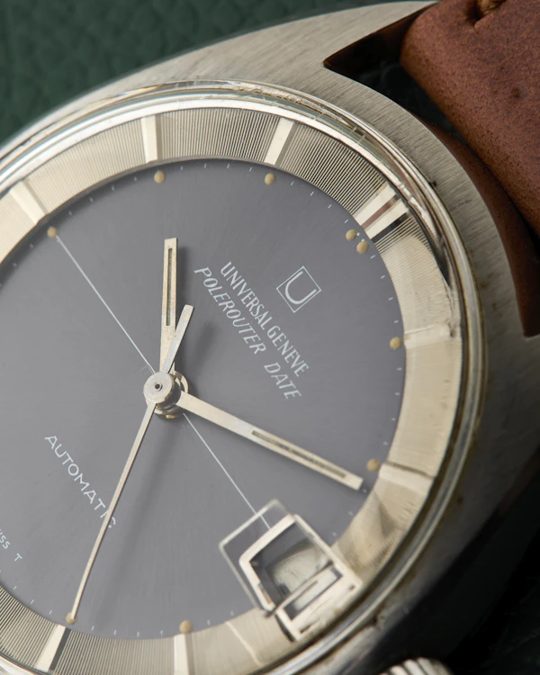Universal Genève Polerouter Date Ref. 869119 Dress Watch - image 8