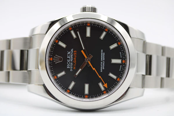 Rolex Milgauss 116400GV Box and Papers 2015 - image 8