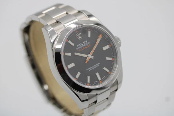 Rolex Milgauss 116400GV Box and Papers 2015 - image 3