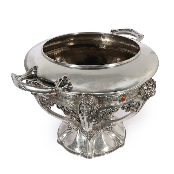 Imperial German Silver Presentation Trophy for the Kaiserin Auguste Victoria-Jagdrennen - image 3