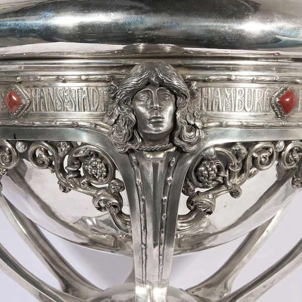 Imperial German Silver Presentation Trophy for the Kaiserin Auguste Victoria-Jagdrennen - image 6