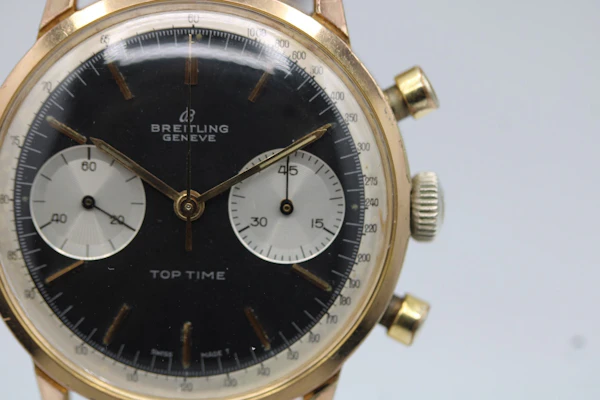 Breitling Top Time 2000 c.1965 Recently Serviced - image 7