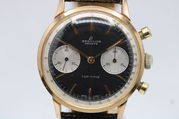 Breitling Top Time 2000 c.1965 Recently Serviced - image 11