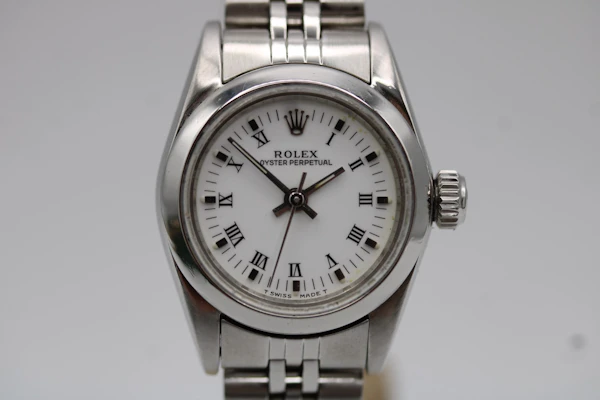 Rolex Oyster Perpetual 67180 - image 4