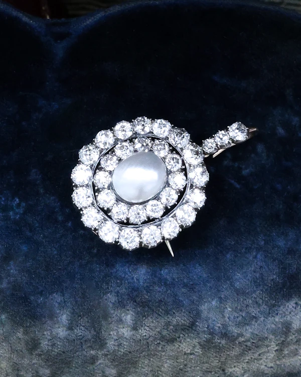 A very fine example of a Natural Pteriidae Oval Pearl and Diamond Pendant - Brooch. Victorian Circa 1890 - image 1
